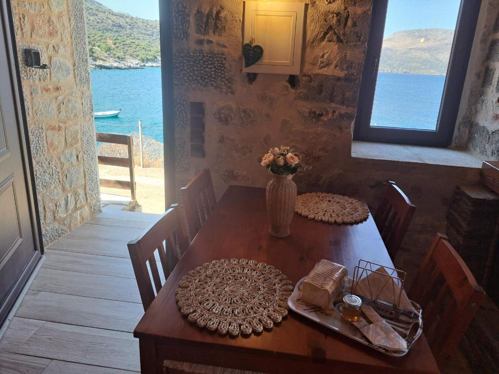 Villa Lagkadaki Sea View Argilia Bagian luar foto